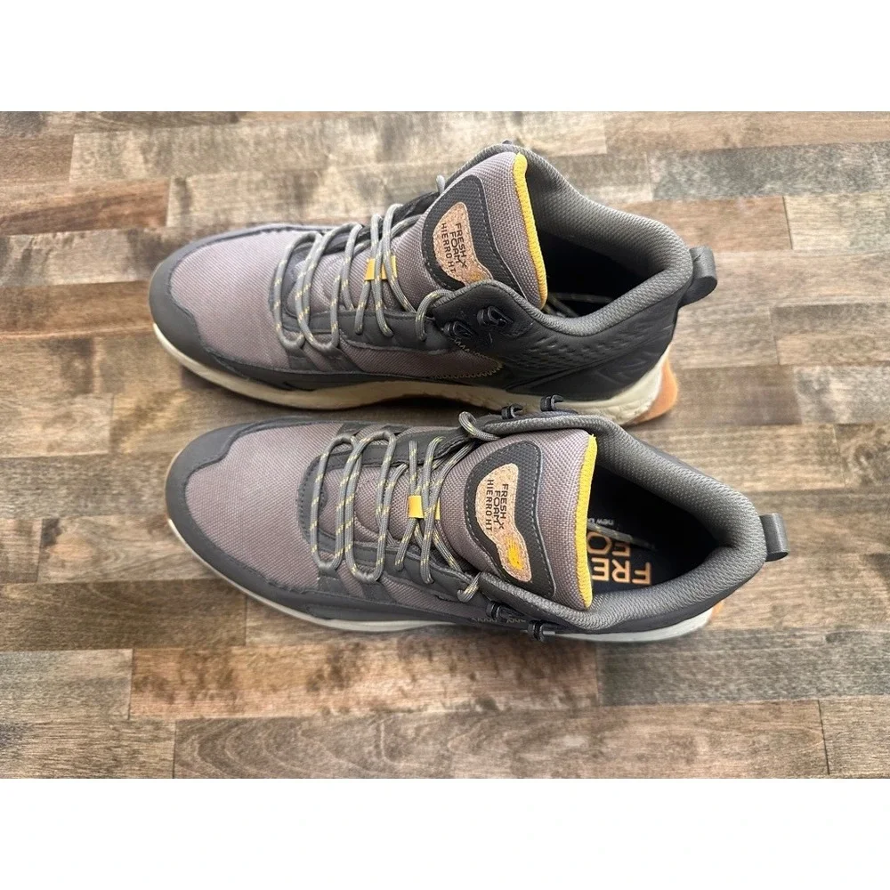 New Balance Fresh Foam X Hierro Mid GTX Grey Yellow MTHIMCBE Mens 10 2E Wide